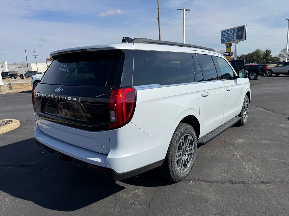 2026 Ford Expedition MAX Active - Photo 6