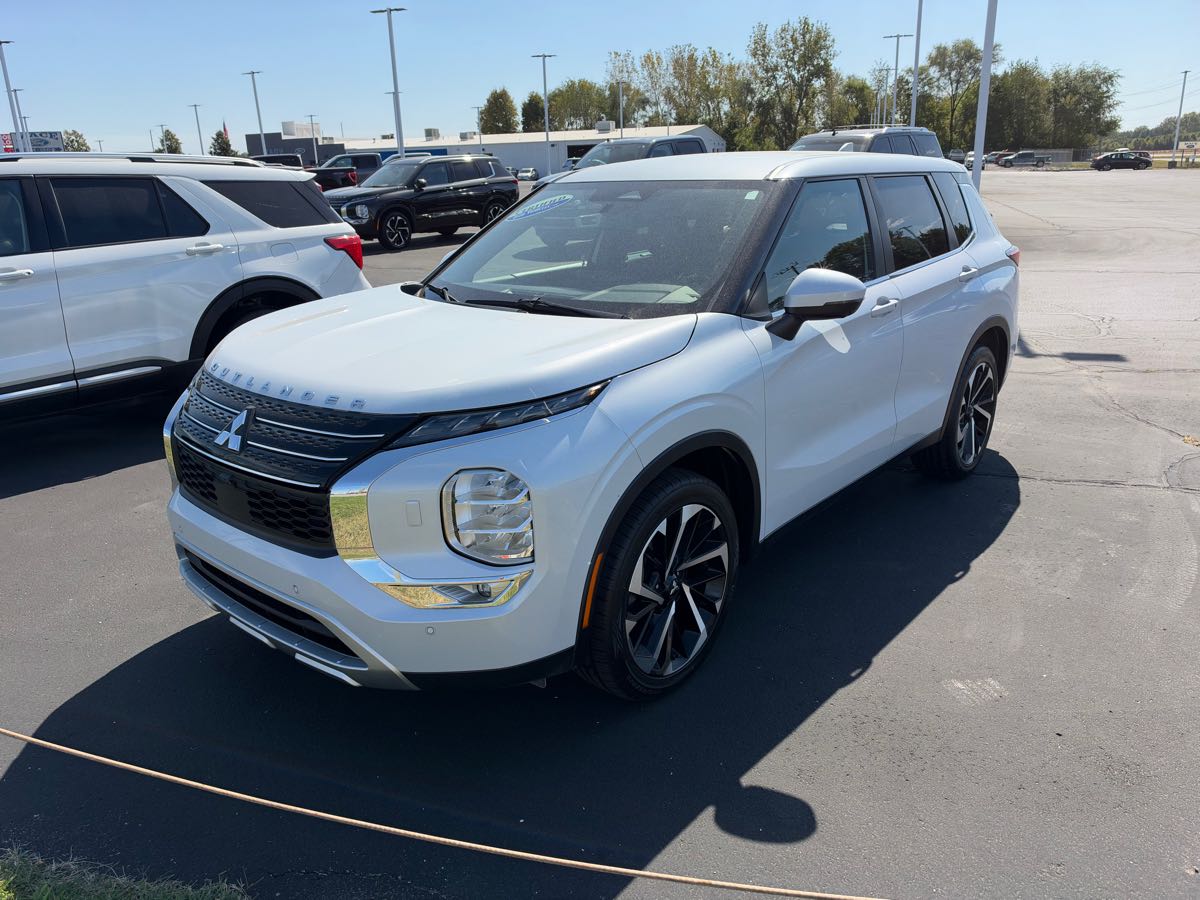 2023 Mitsubishi Outlander