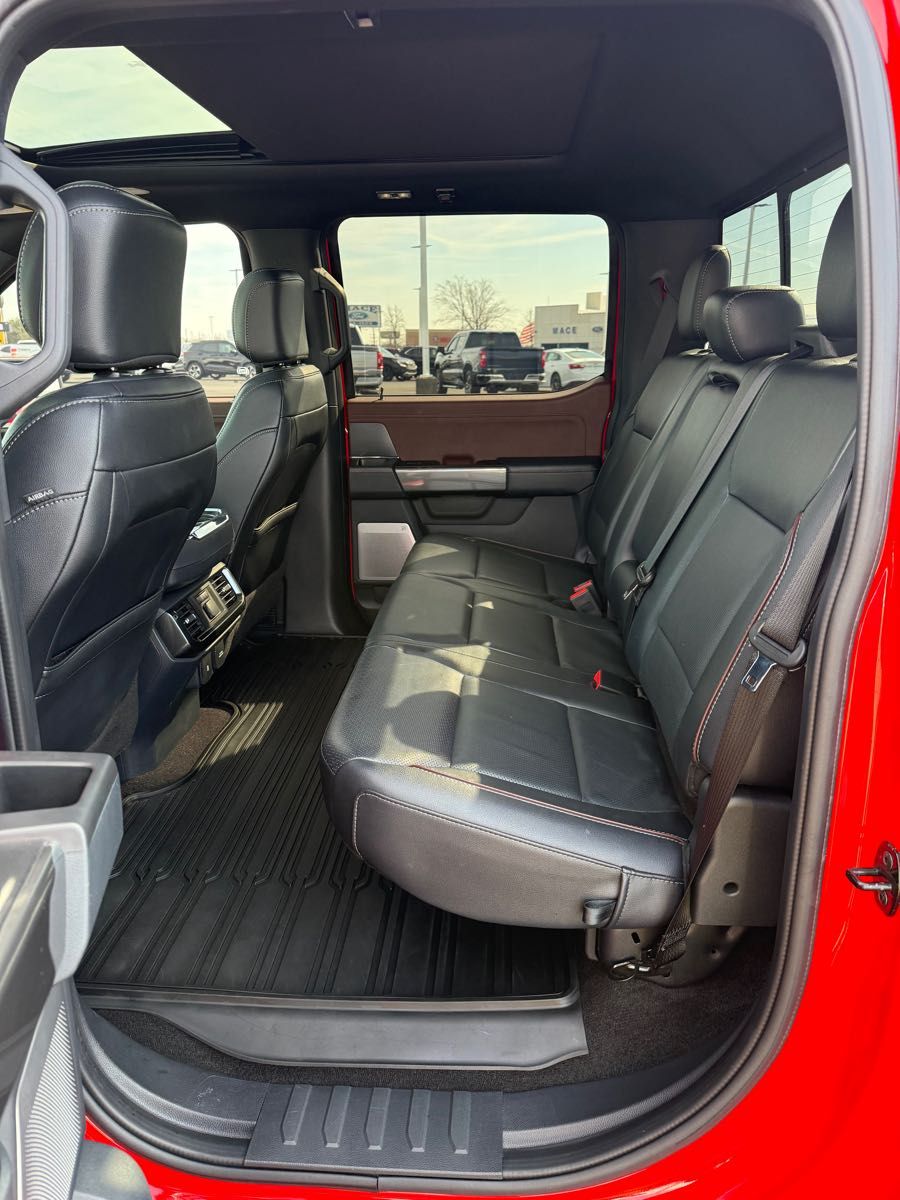 2022 Ford F-150 Lariat - Photo 13
