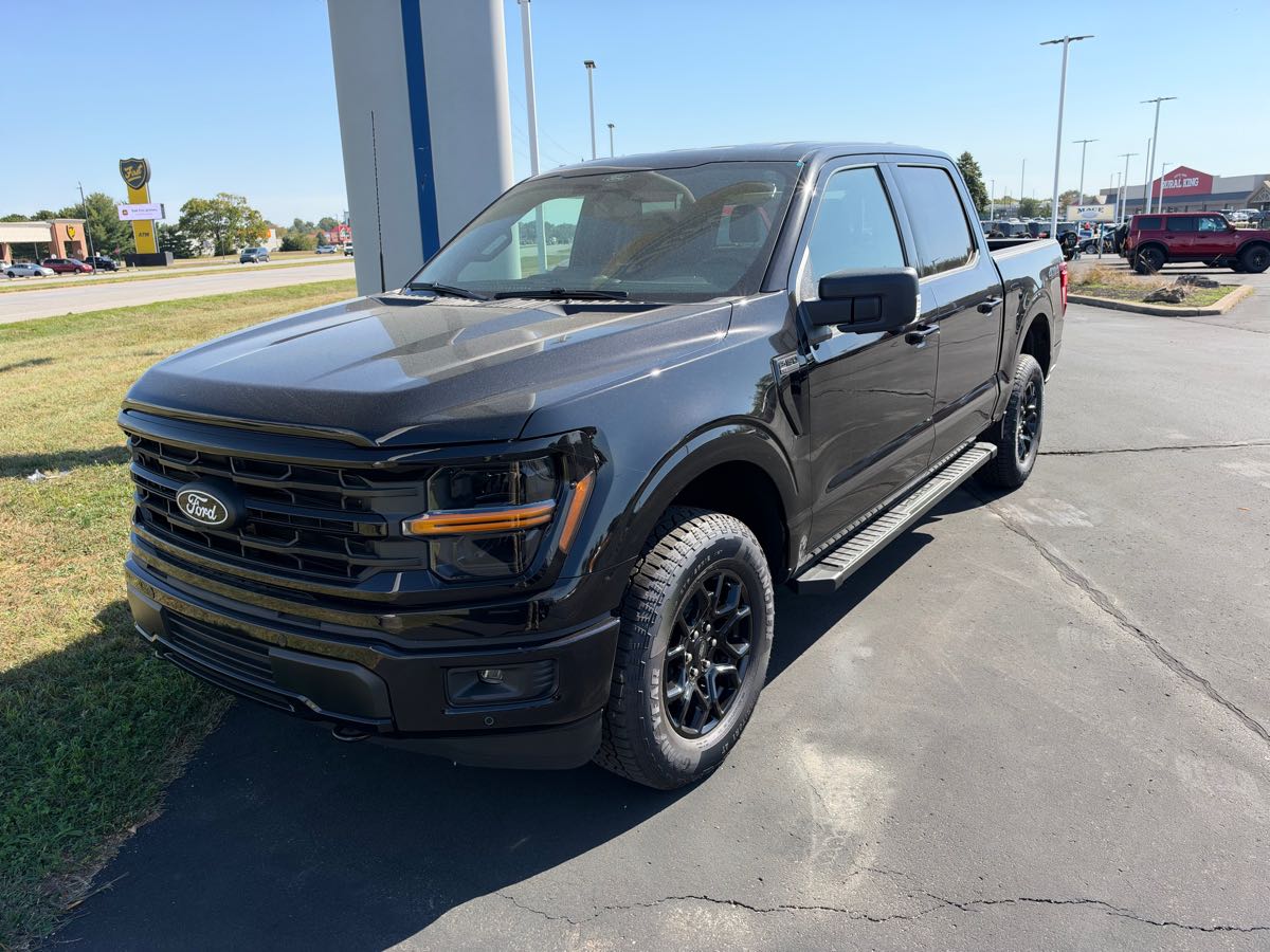 2026 Ford F-150 XLT TRUCK