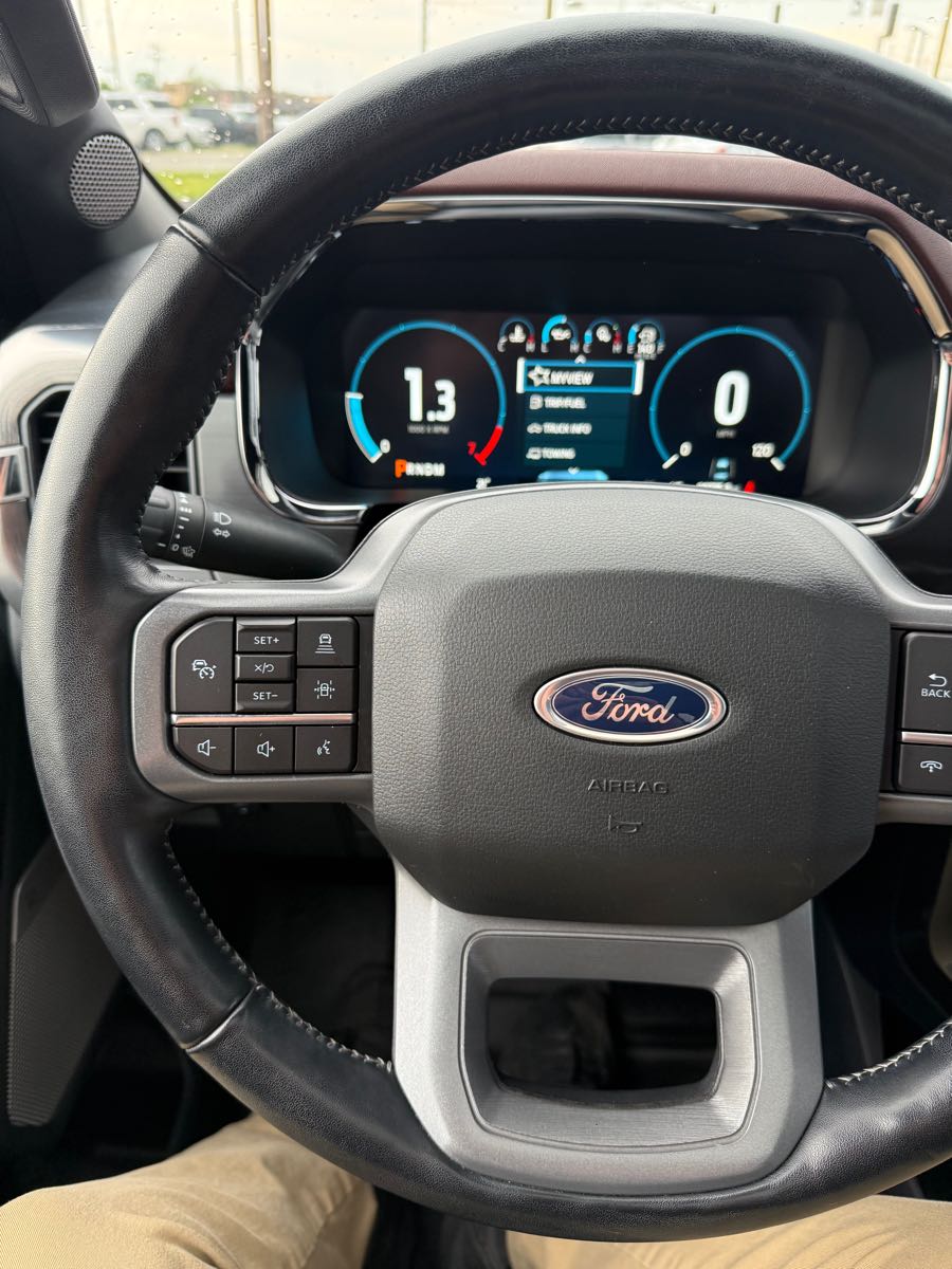 2023 Ford F-150 Lariat - Photo 14