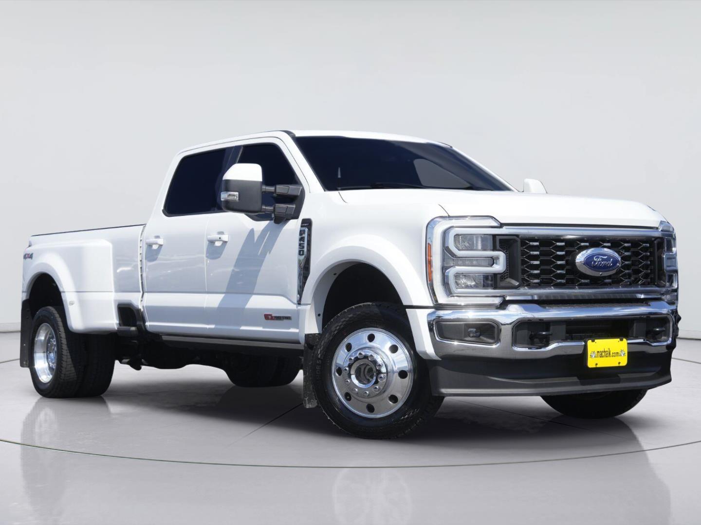 Used 2023 Ford Super Duty F-450 DRW Lariat Truck