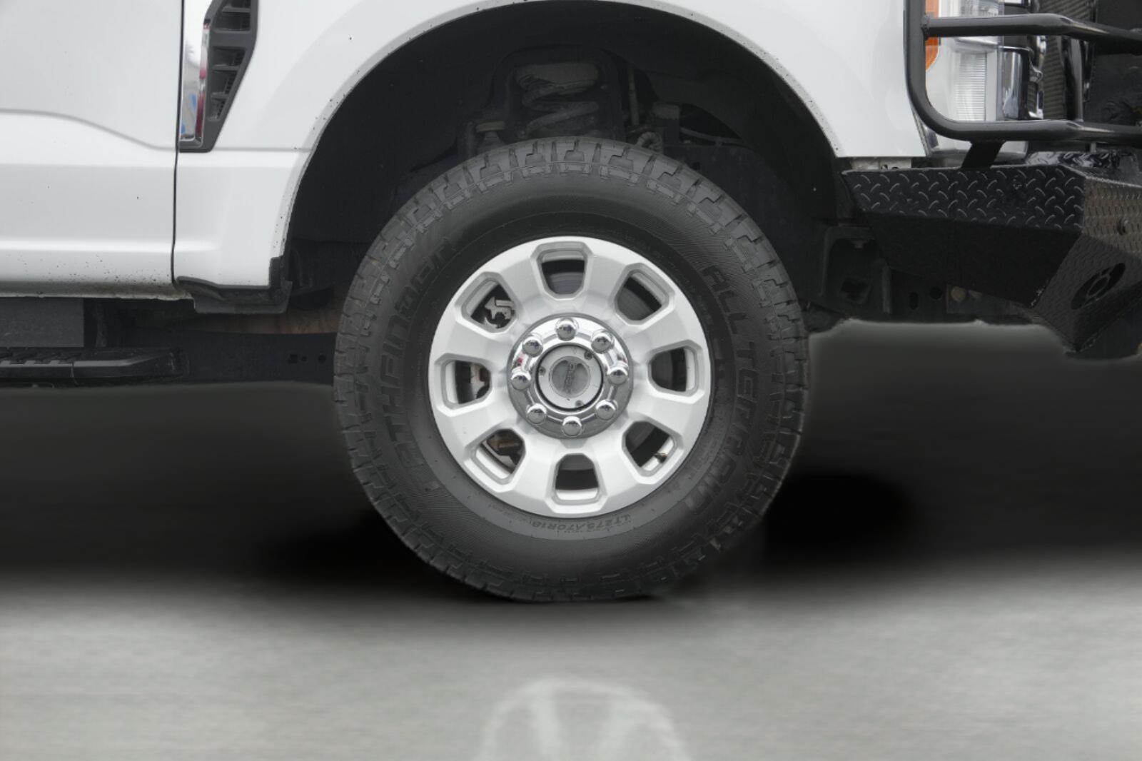Used 2023 Ford Super Duty F-350 XLT Truck