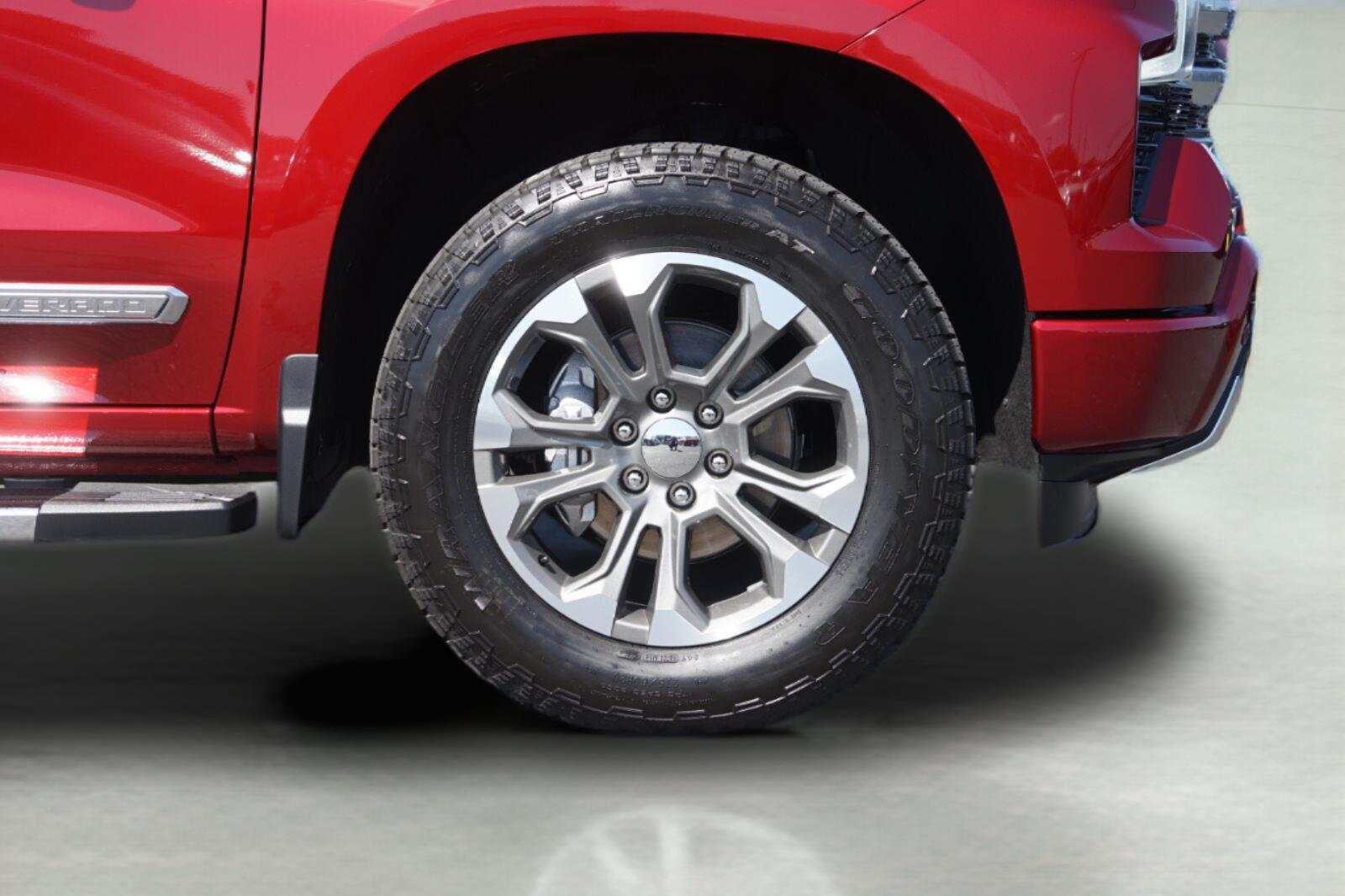 Used 2025 Chevrolet Silverado 1500 High Country Truck