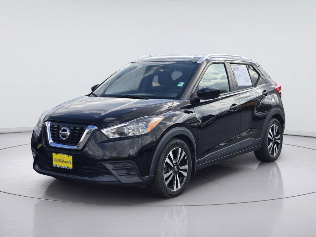 Used 2018 Nissan Kicks SV SUV
