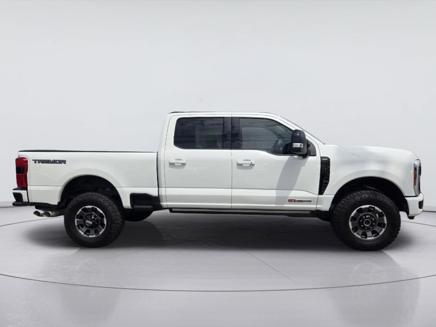 Used 2024 Ford Super Duty F-250 Lariat Truck