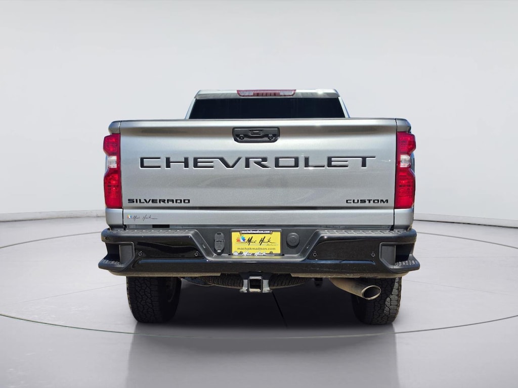 Used 2024 Chevrolet Silverado 2500HD Custom Truck