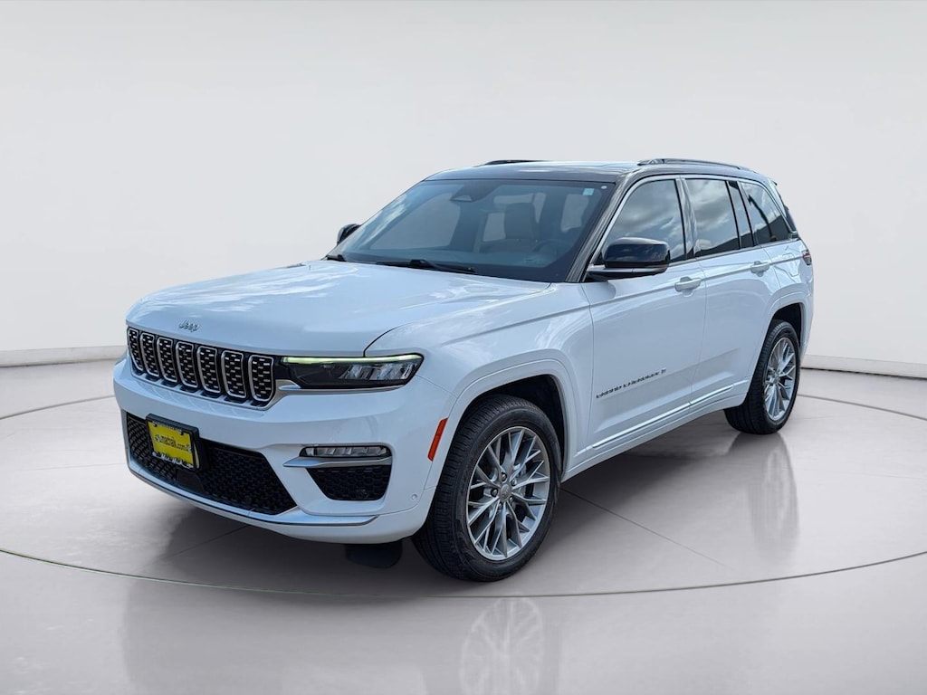 Used 2025 Jeep Grand Cherokee Summit SUV