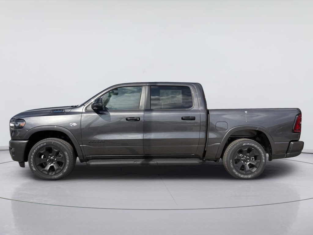 New 2026 Ram 1500 LONE STAR CREW CAB 4X4 5'7 BOX Pickup