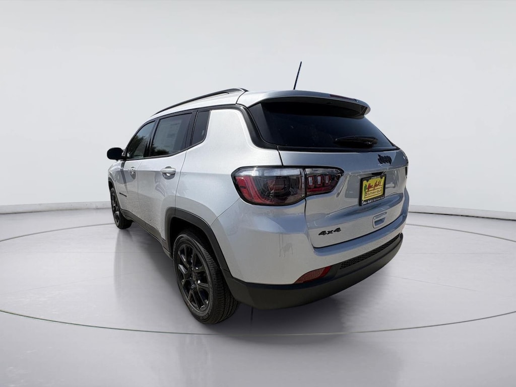New 2026 Jeep Compass LATITUDE ALTITUDE 4X4 Sport Utility