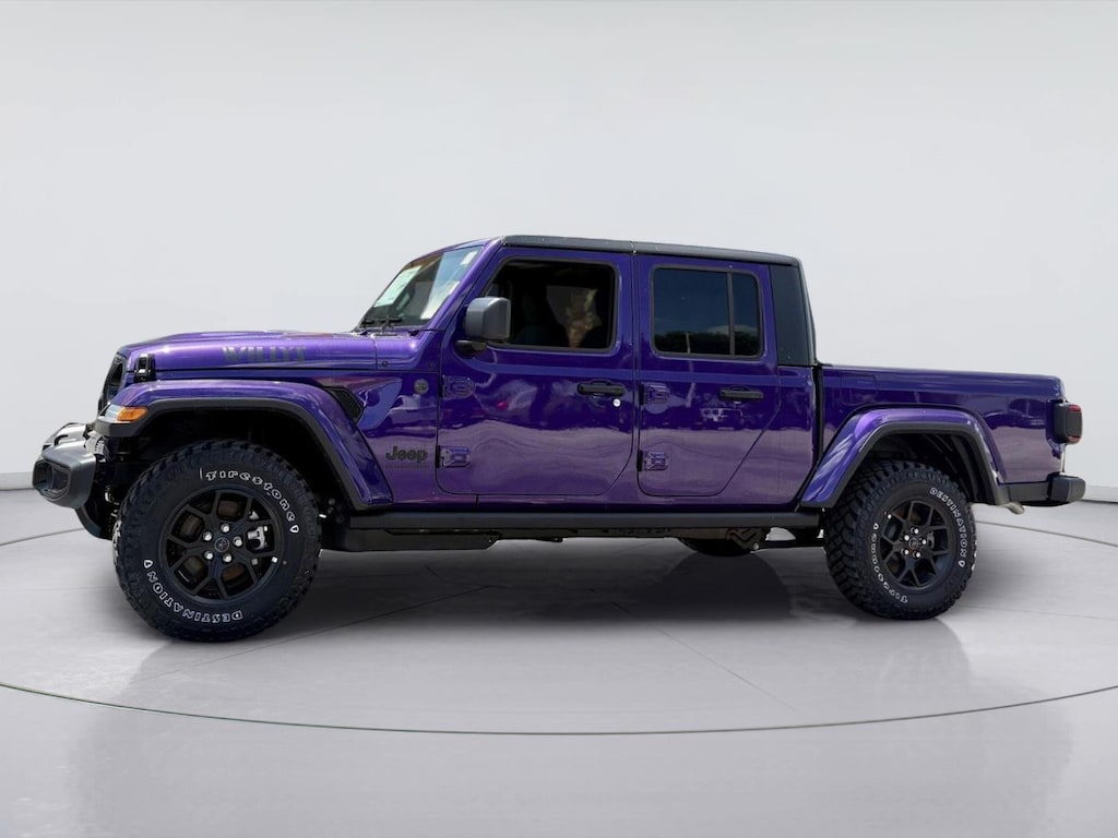 New 2026 Jeep Gladiator WILLYS 4X4 Pickup