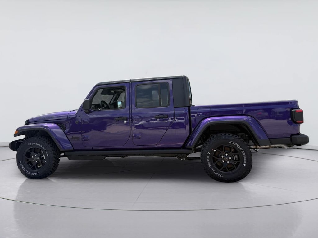 New 2026 Jeep Gladiator WILLYS 4X4 Pickup