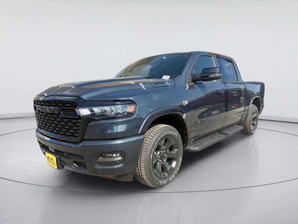 New 2026 Ram 1500 LONE STAR CREW CAB 4X4 5'7 BOX Pickup