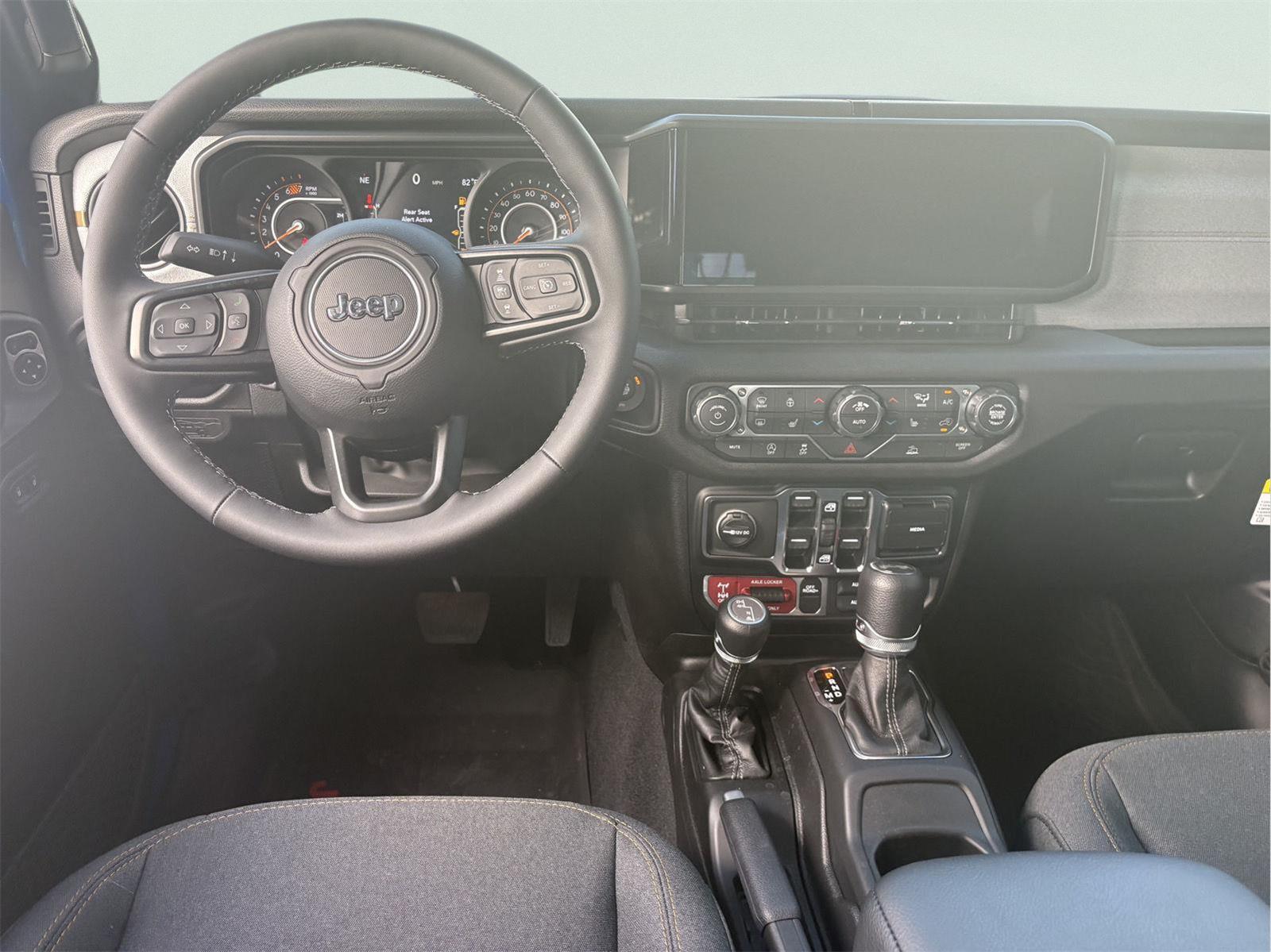 2026 Jeep Wrangler 4-Door Willys - Photo 10