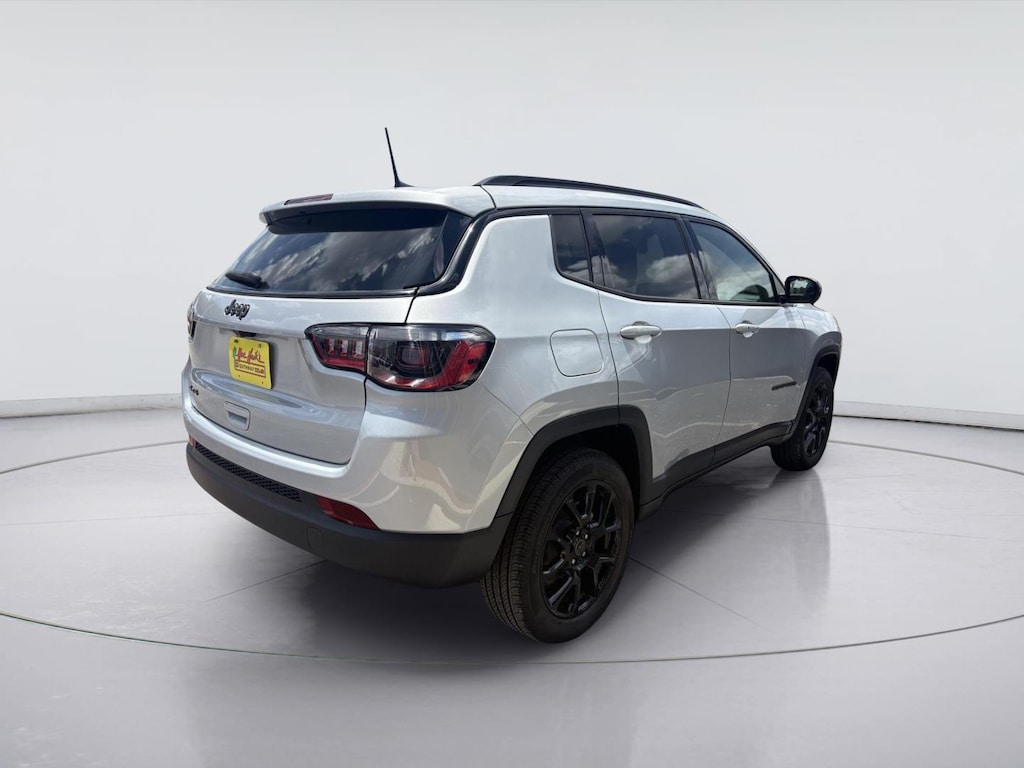 New 2026 Jeep Compass LATITUDE ALTITUDE 4X4 Sport Utility