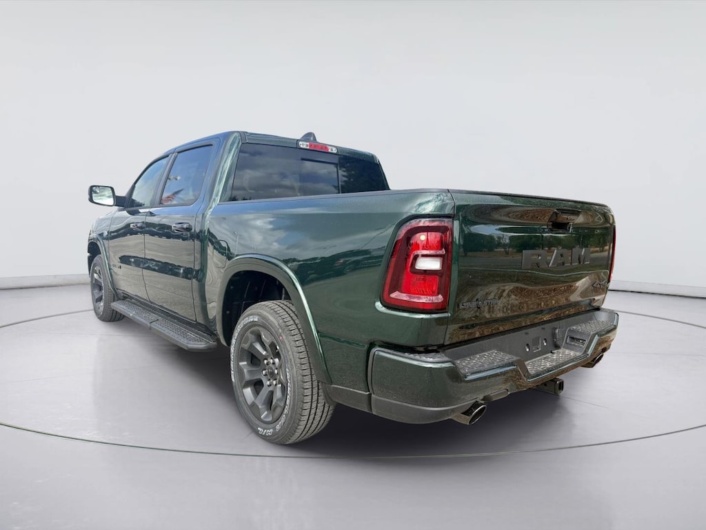 New 2026 Ram 1500 LONE STAR CREW CAB 4X4 5'7 BOX Pickup
