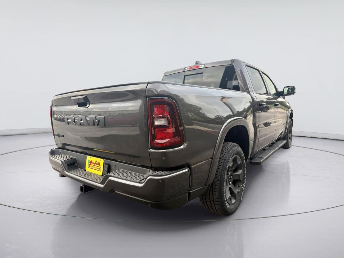 New 2026 Ram 1500 LONE STAR CREW CAB 4X2 5'7 BOX Pickup
