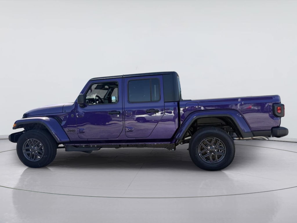 New 2026 Jeep Gladiator SPORT S 4X4 Pickup