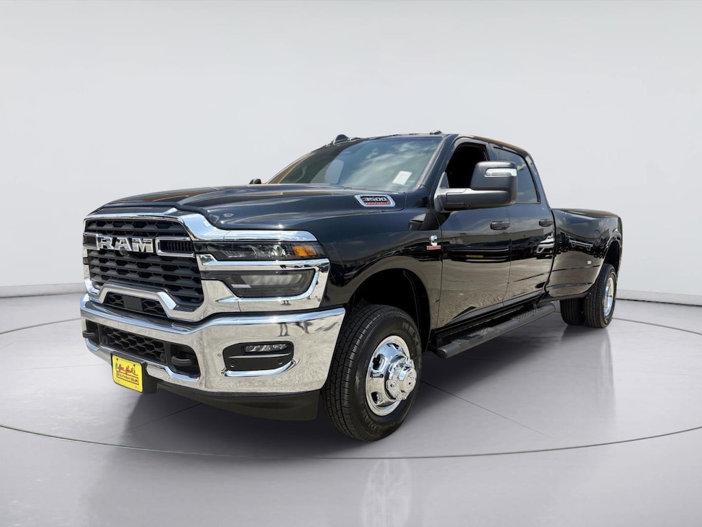 New 2026 Ram 3500 TRADESMAN CREW CAB 4X4 8' BOX Pickup
