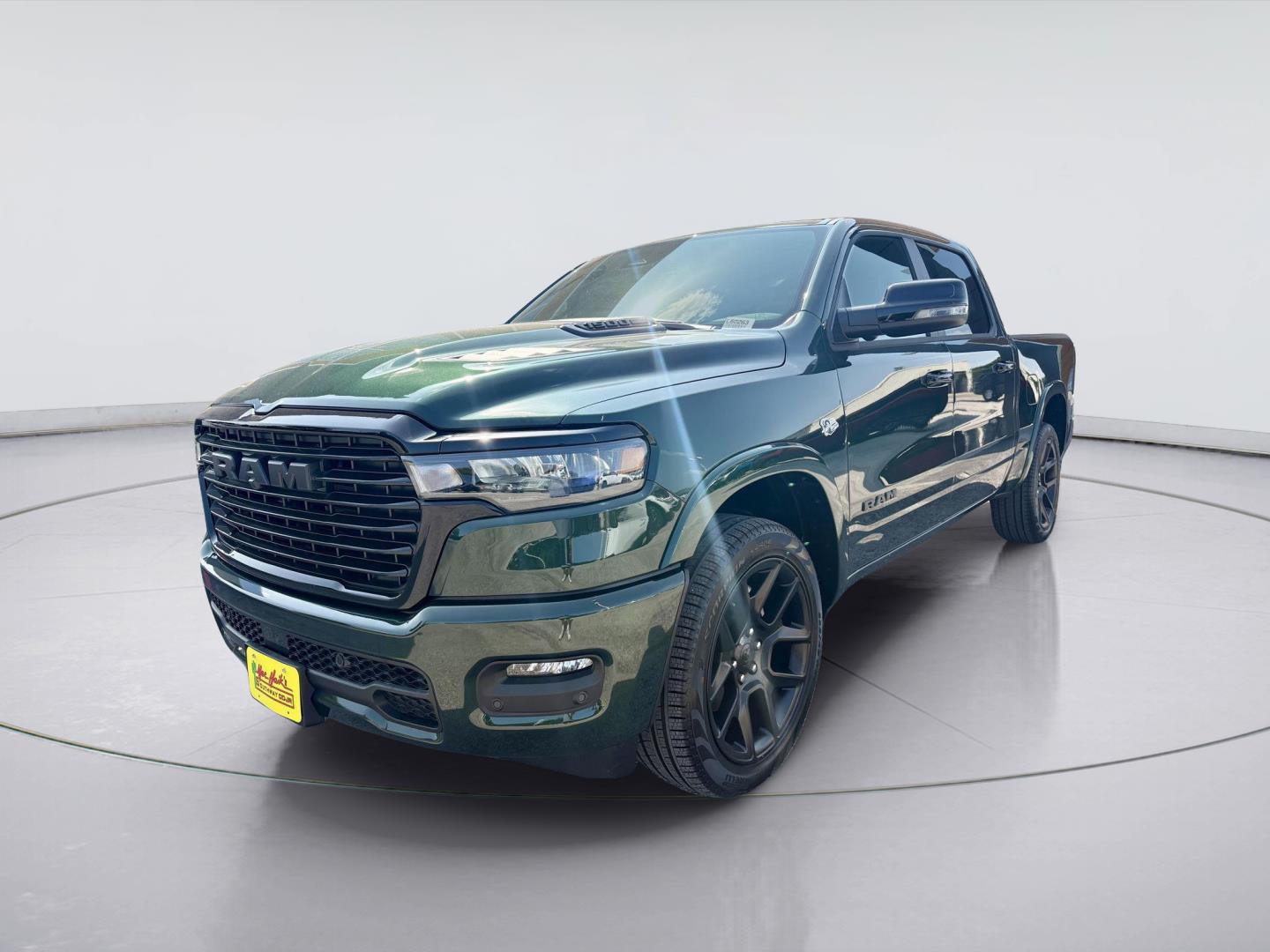 2026 Ram 1500 LARAMIE CREW CAB 4X4 5'7 BOX Pickup