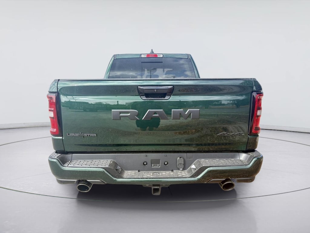 New 2026 Ram 1500 LONE STAR CREW CAB 4X4 5'7 BOX Pickup