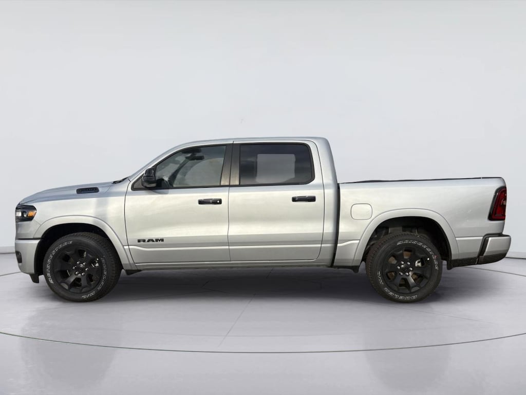New 2026 Ram 1500 LONE STAR CREW CAB 4X2 5'7 BOX Pickup