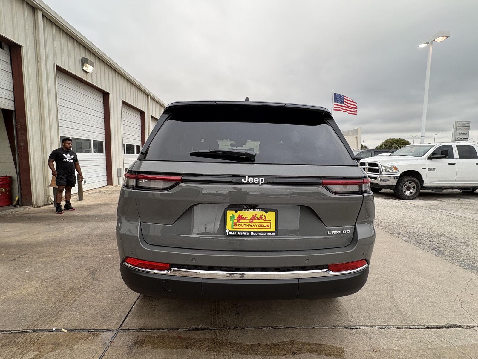 New 2027 Jeep Grand Cherokee LAREDO X 4X2 Sport Utility