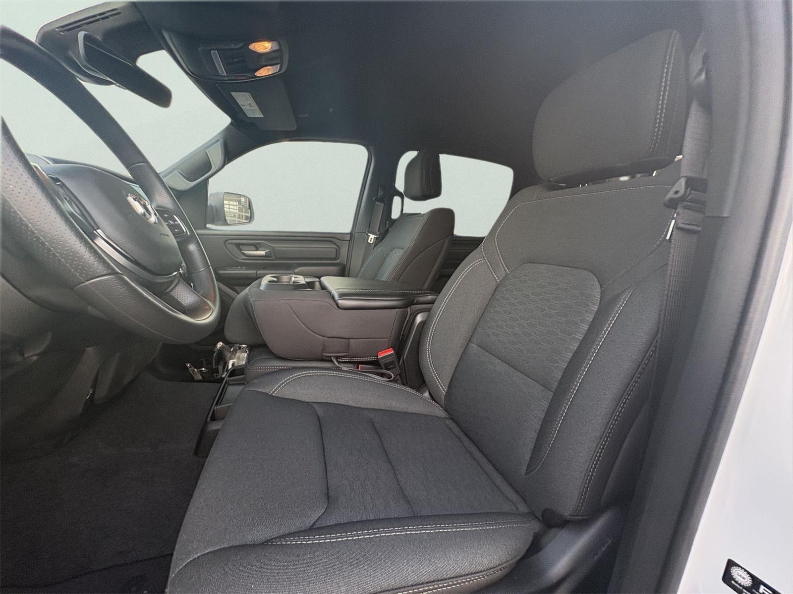 2026 RAM 1500 Express - Photo 13