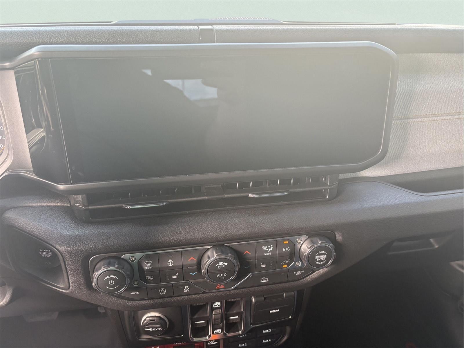 2026 Jeep Wrangler 4-Door Willys - Photo 12