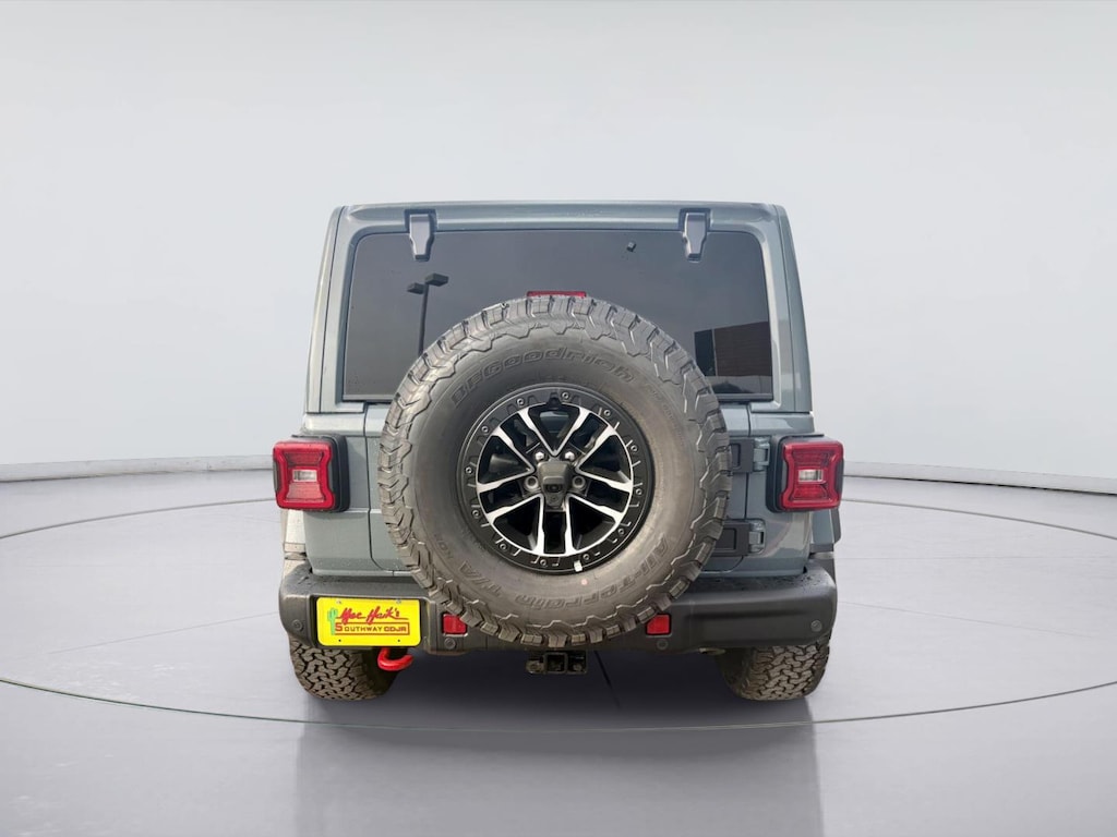 New 2026 Jeep Wrangler 4-DOOR RUBICON X Sport Utility