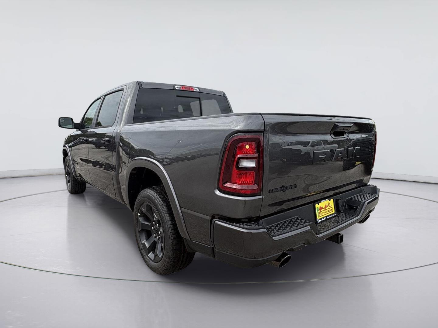 New 2027 Ram 1500 LONE STAR CREW CAB 4X2 5'7 BOX Pickup