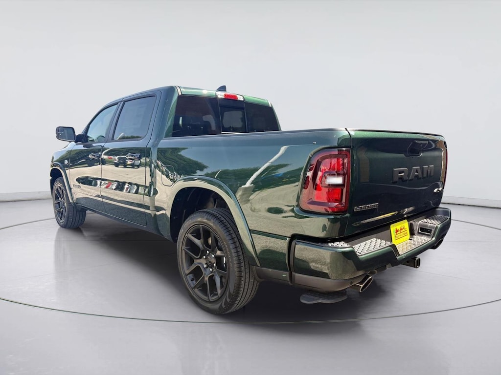 New 2026 Ram 1500 LARAMIE CREW CAB 4X4 5'7 BOX Pickup