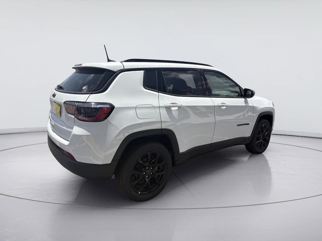 New 2026 Jeep Compass LATITUDE ALTITUDE 4X4 Sport Utility