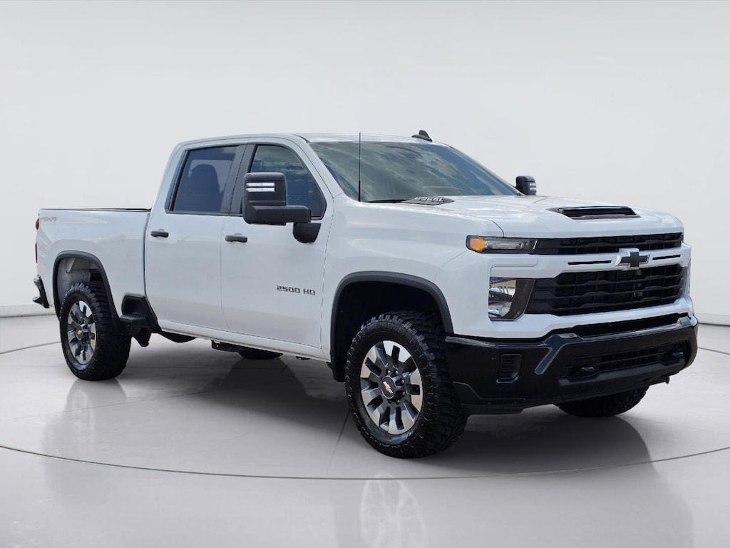Used 2024 Chevrolet Silverado 2500HD Custom Truck