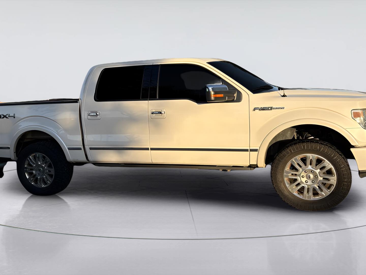 Used 2014 Ford F-150 Platinum Truck