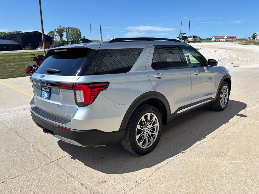 Used 2025 Ford Explorer Active SUV