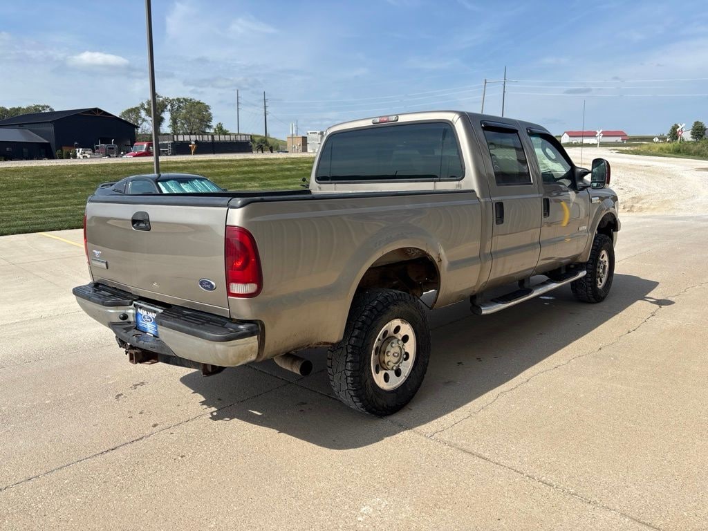 Used 2006 Ford F-250SD Truck