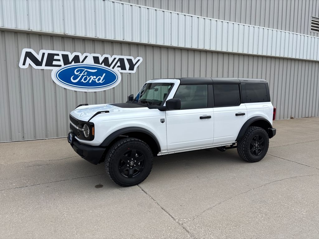 2025 Ford Bronco 4-Door
