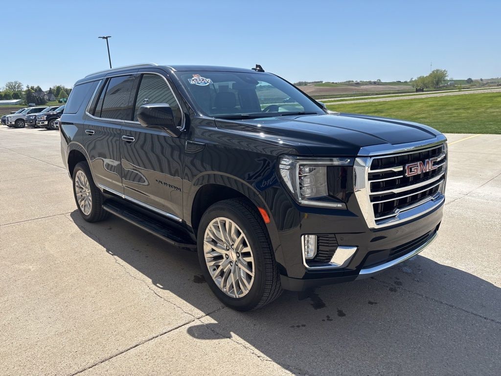 Used 2024 GMC Yukon SLT SUV