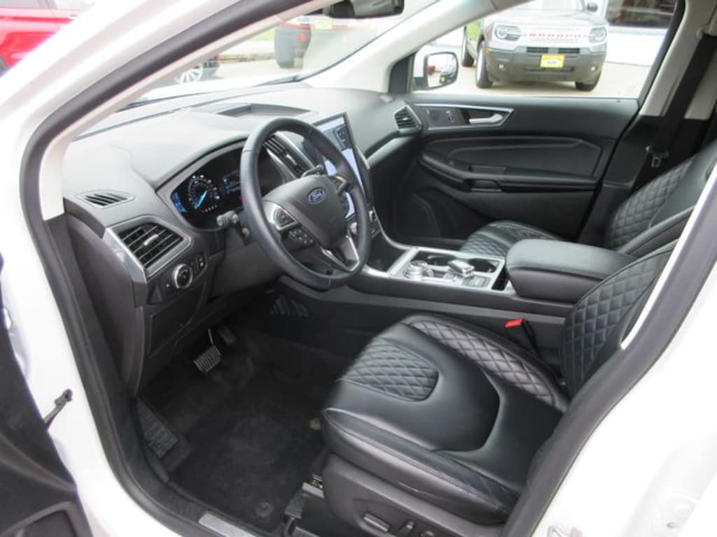 Certified 2023 Ford Edge Titanium SUV