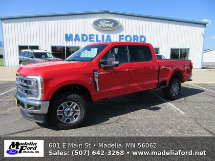 2025 Ford F-250SD Lariat Truck