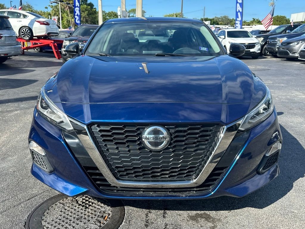 Used 2021 Nissan Altima 2.5 SR Sedan