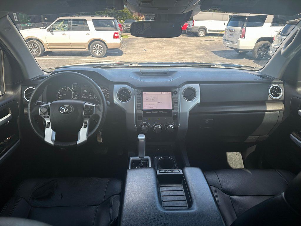 2020 Toyota Tundra SR5 - Photo 14