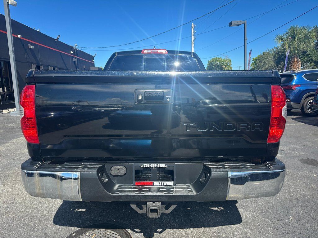 2020 Toyota Tundra SR5 - Photo 7