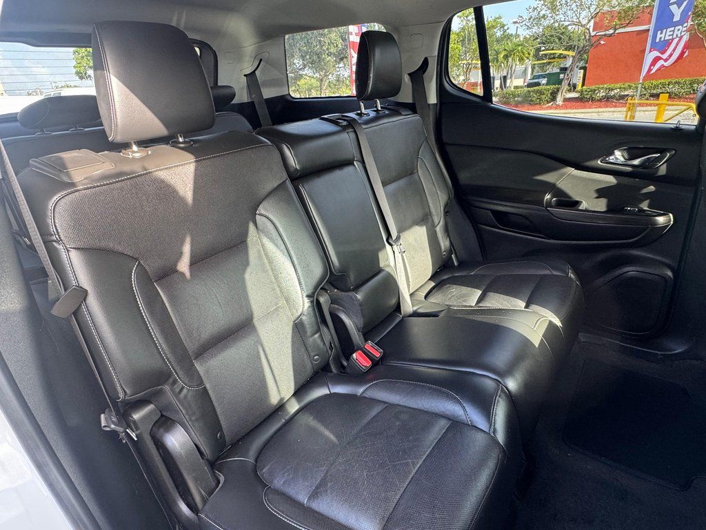 2017 GMC Acadia SLT-2 - Photo 21