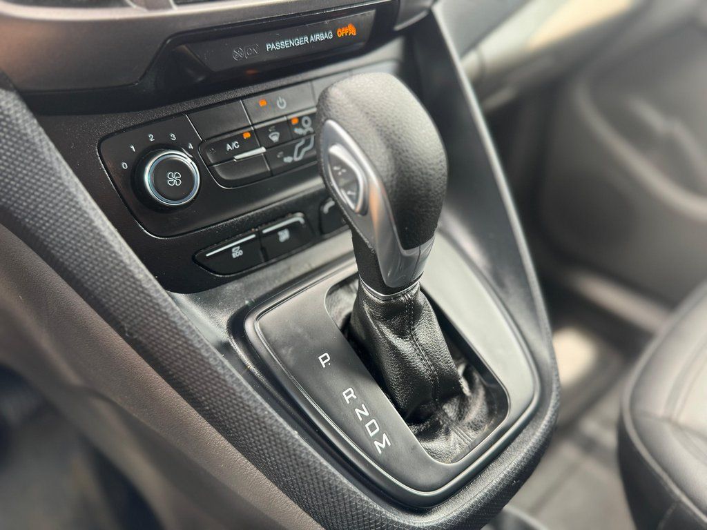 2022 Ford Transit Connect XL - Photo 21