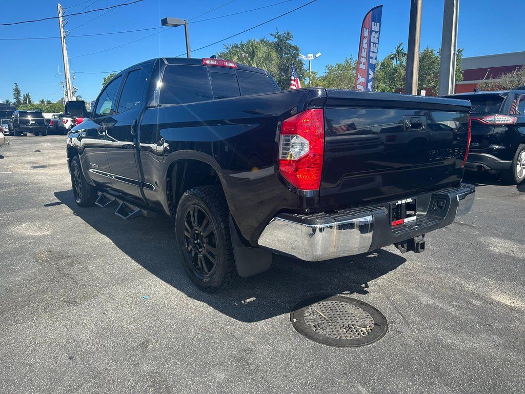 2020 Toyota Tundra SR5 - Photo 9