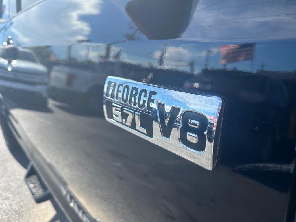 2020 Toyota Tundra SR5 - Photo 33