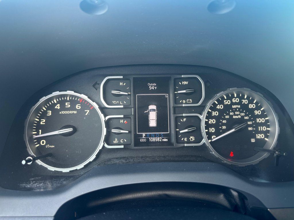 2020 Toyota Tundra SR5 - Photo 18