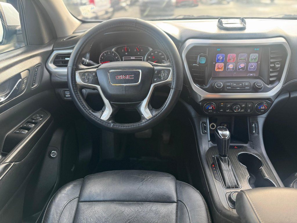 2017 GMC Acadia SLT-2 - Photo 16